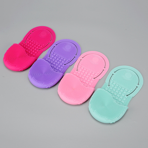Tapis de nettoyage pour pinceaux de maquillage en silicone rose